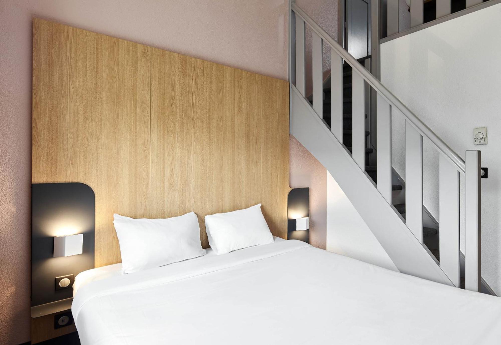B&B Hotel Evry Lisses 2 מראה חיצוני תמונה